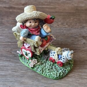 Vintage 1994 Enesco "The Apple of His Eye", Cottagecore Farm Decor